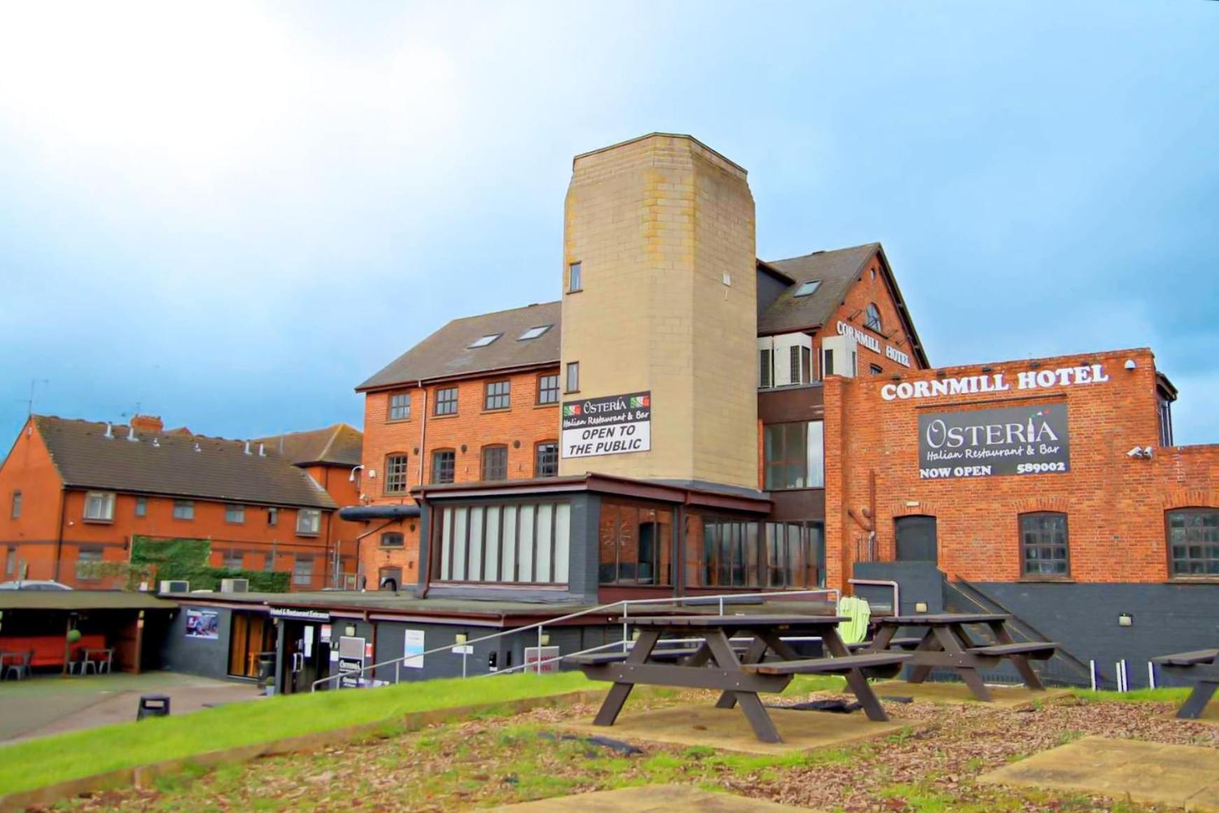 Cornmill Hotel Кингстън ъпон Хъл Екстериор снимка
