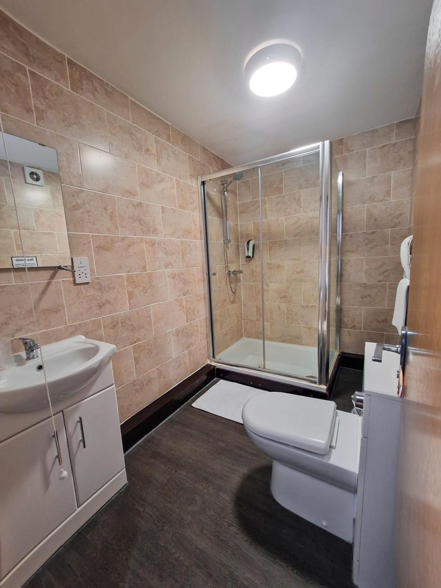 Cornmill Hotel Кингстън ъпон Хъл Екстериор снимка