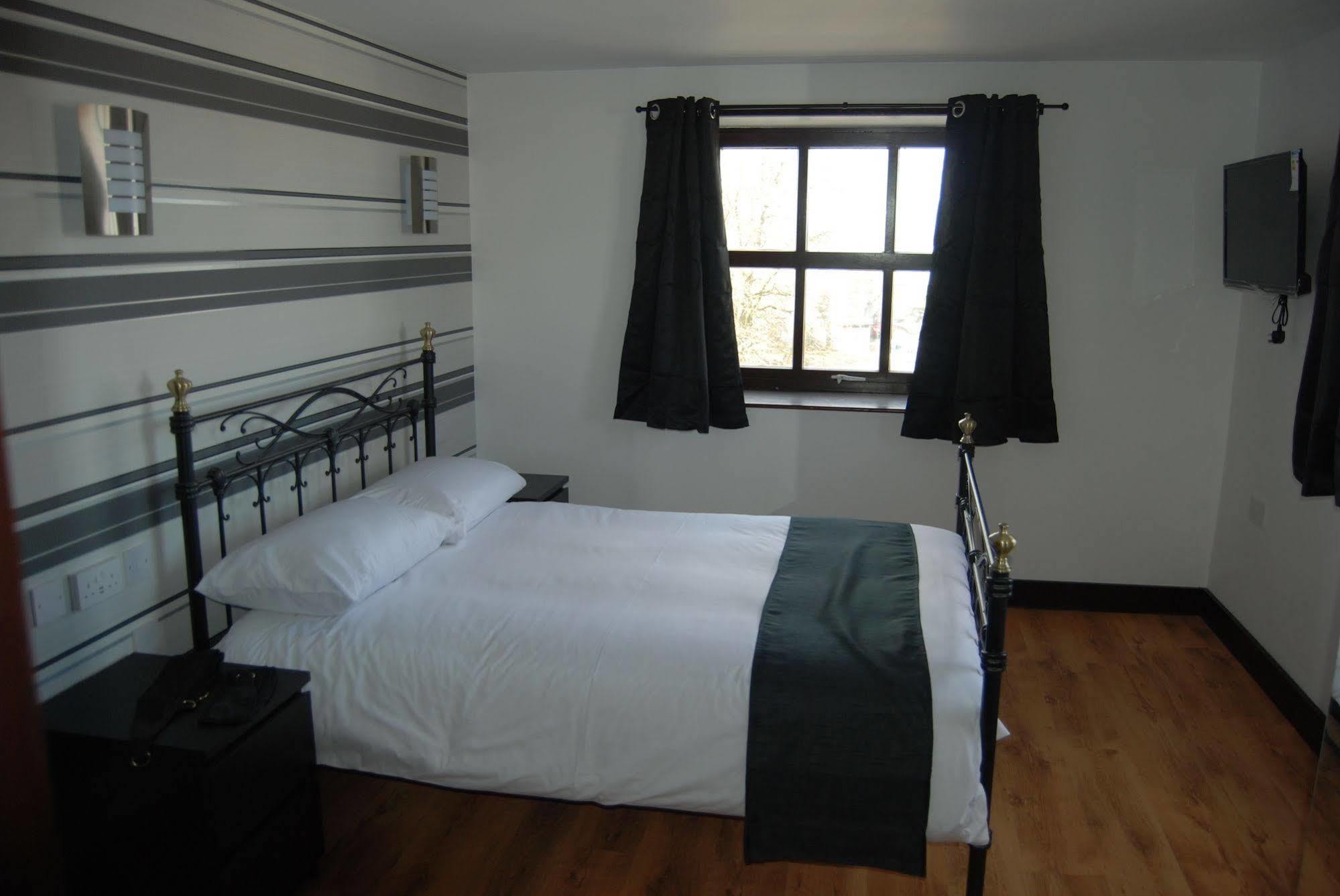 Cornmill Hotel Кингстън ъпон Хъл Екстериор снимка