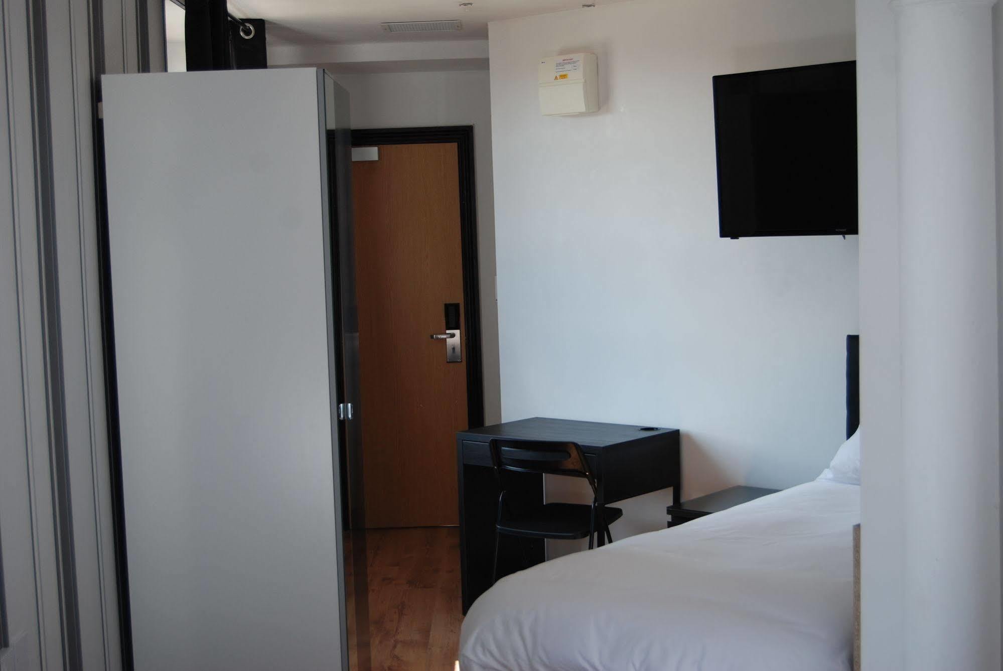 Cornmill Hotel Кингстън ъпон Хъл Екстериор снимка